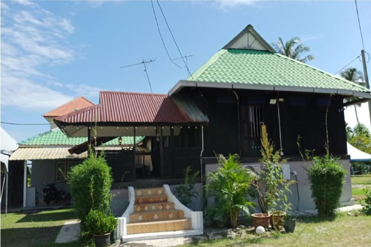 Oyo Home 90495 Homestay Kampung Kota Aur Sungai Petani Dış mekan fotoğraf